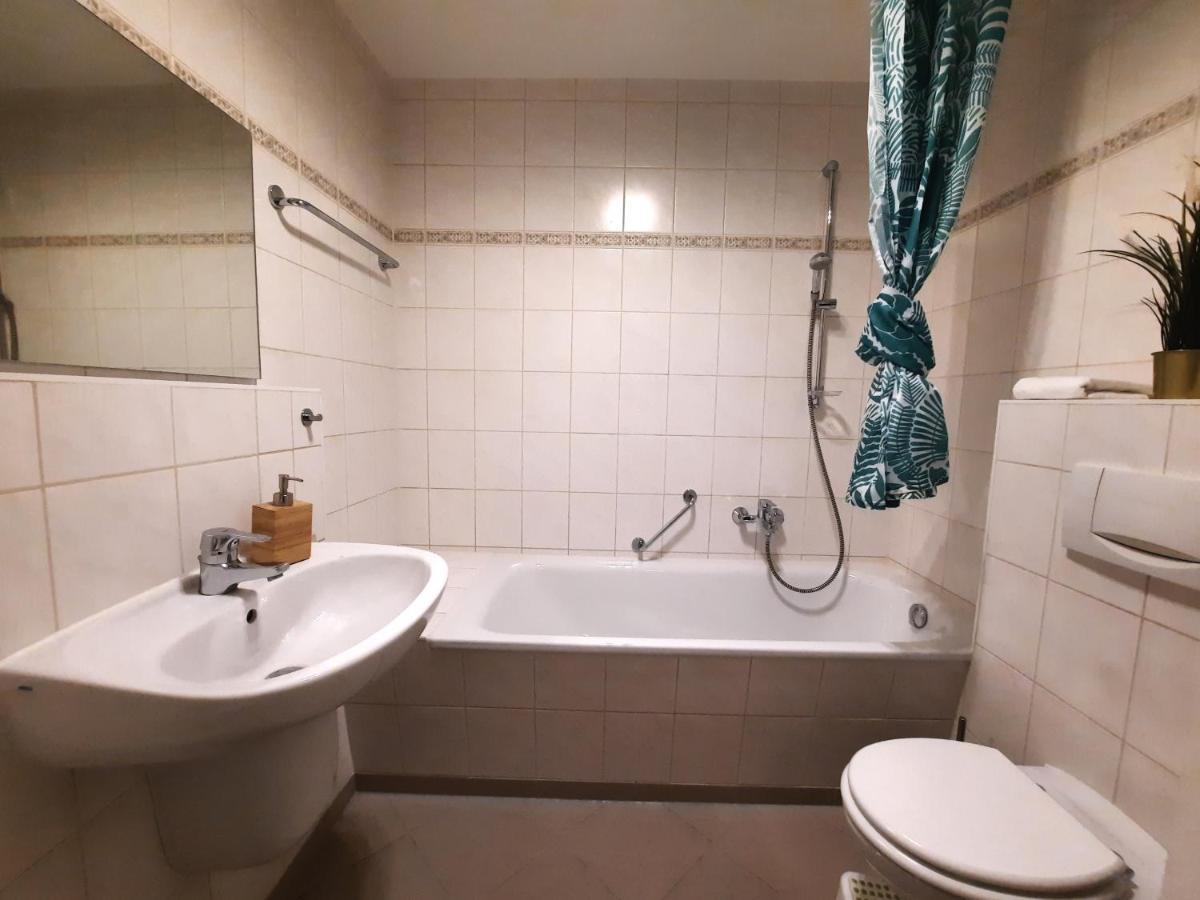 Ruhiges Hinterhof Apartment Im Herzen Der Neustadt Dresden Eksteriør billede